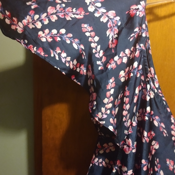 Navy blue floral slip dress - Picture 2 of 8